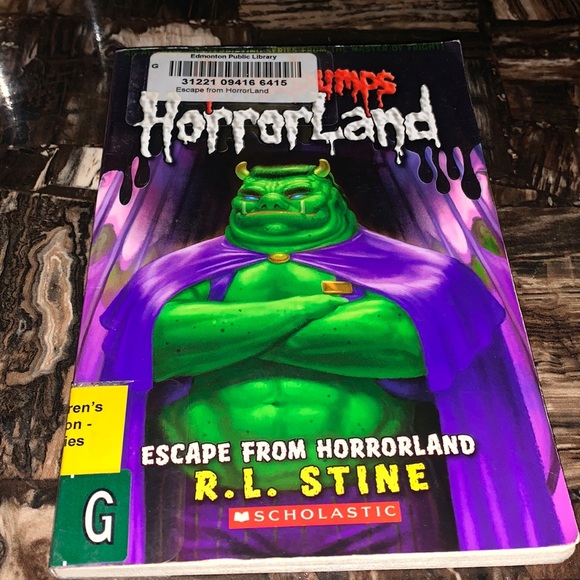 Escape from Horrorland - Picture 1 of 2